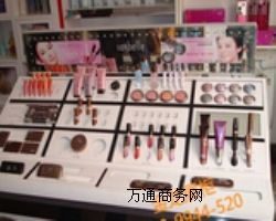 浅谈化妆品展柜制作3个设计理念