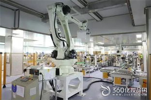 周黑鸭唇膏 农夫山泉面膜 跨界定制彩妆来袭,多美助力产品 快科技