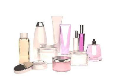 健康:化妆品和塑料中的化学物质会使我们面临风险吗